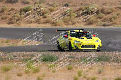 media/Jun-01-2025-CalClub SCCA (Sun) [[eae223c5dd]]/Group 2/Race 2/